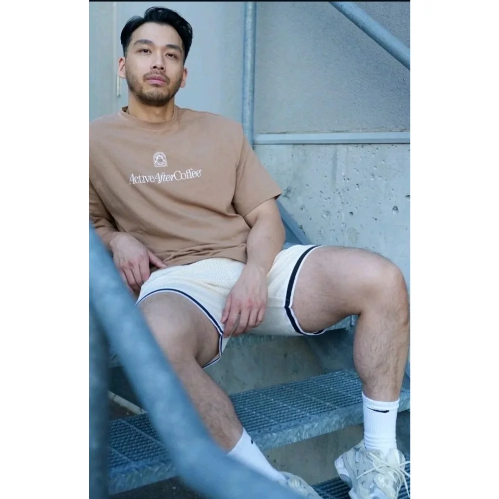 Active After Coffee Mens Connection Shorts White Sand Black Accents Size M NWT